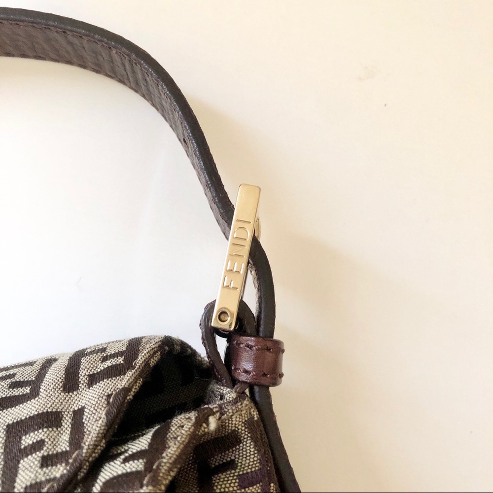 Vintage FENDI Zucchino Double Flap Mamma Baguette Bag in Brown Gold - Picture 6 of 15